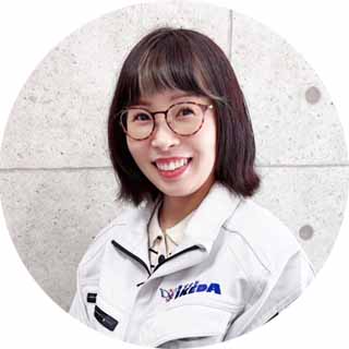 山口　美香